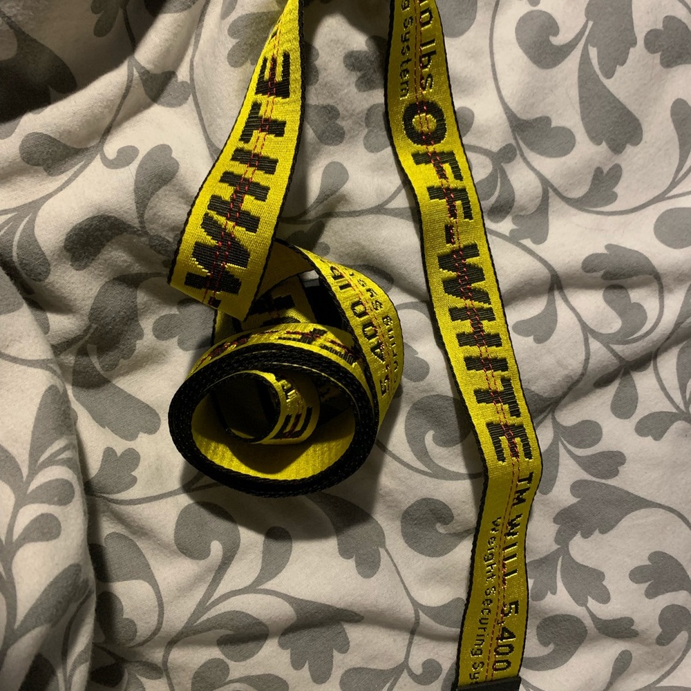 LIKE NEW OFF WHITE BELT